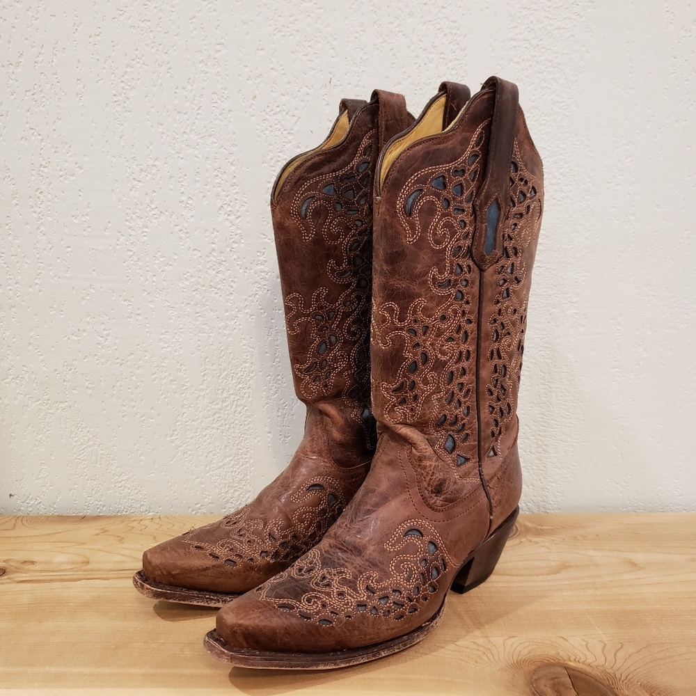 Women's corral R1245 turquoise inlay boots